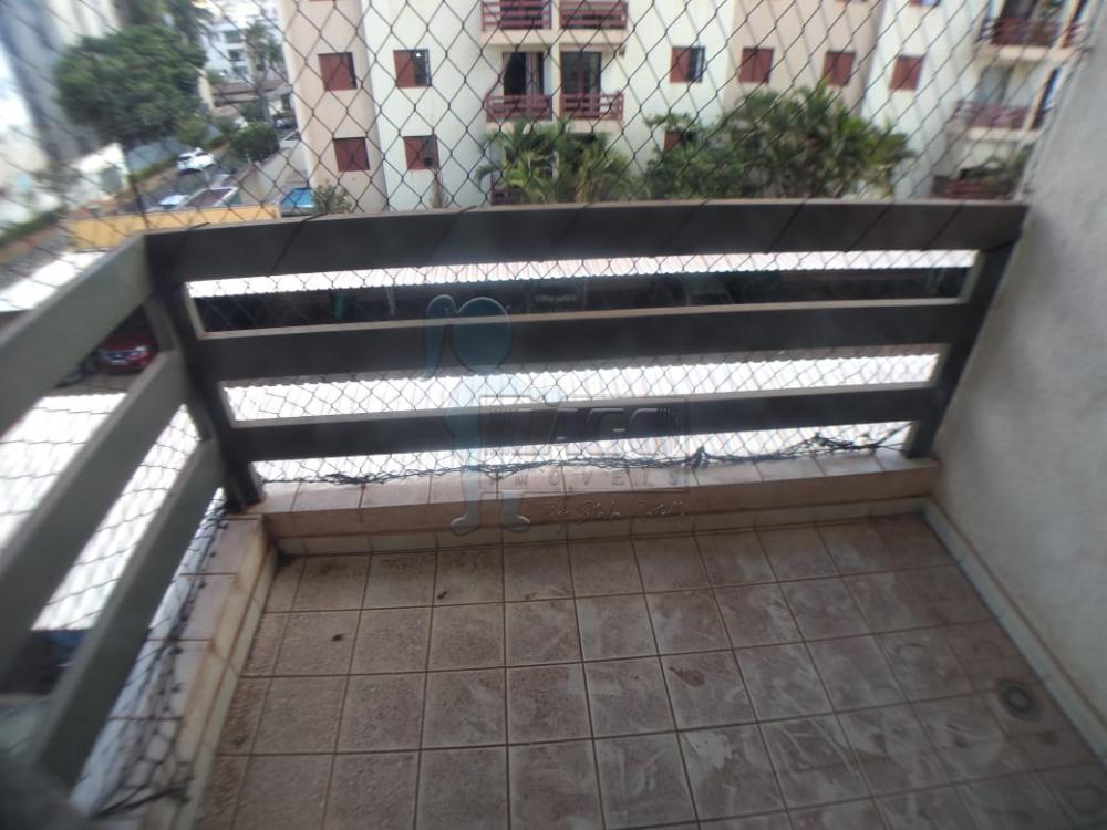 Alugar Apartamentos / Padrão em Ribeirão Preto R$ 750,00 - Foto 3