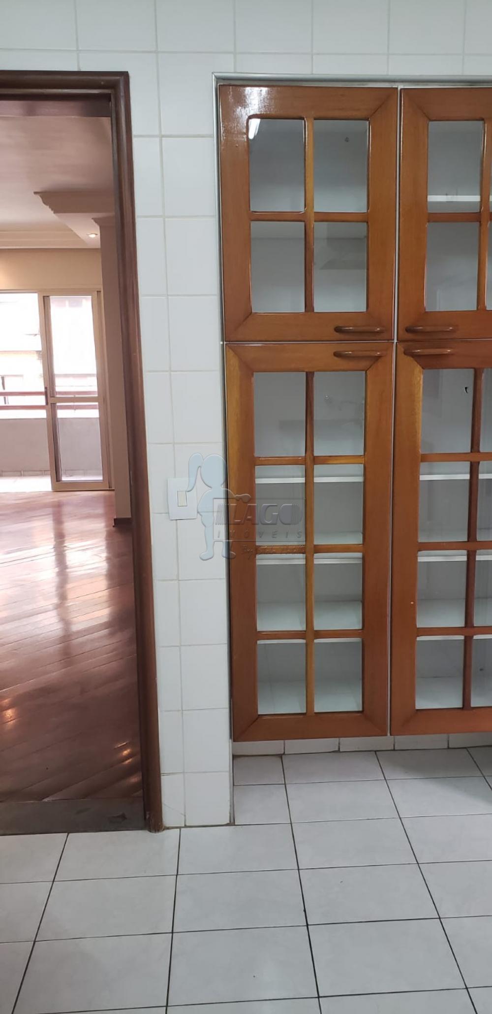 Alugar Apartamentos / Padrão em Ribeirão Preto R$ 1.500,00 - Foto 30