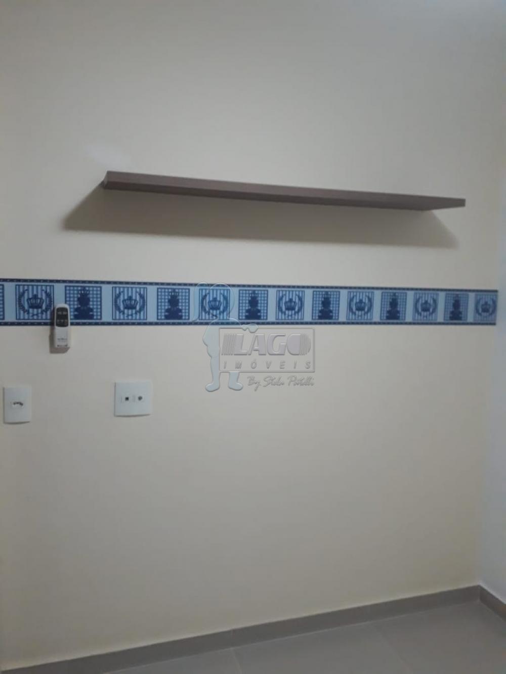 Alugar Apartamentos / Padrão em Ribeirão Preto R$ 1.700,00 - Foto 14