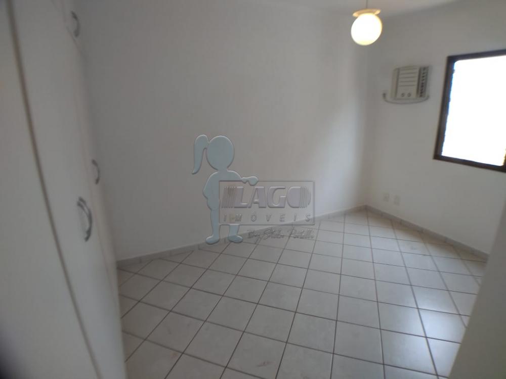 Alugar Apartamentos / Padrão em Ribeirão Preto R$ 600,00 - Foto 3