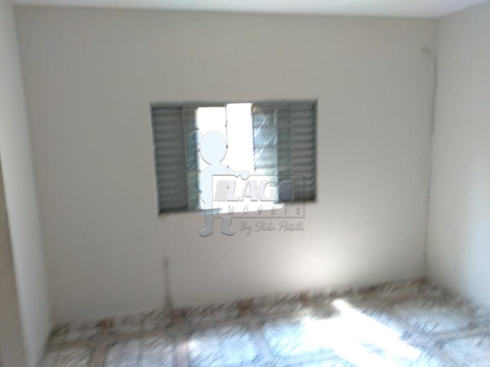 Alugar Casas / Padrão em Ribeirão Preto R$ 700,00 - Foto 5