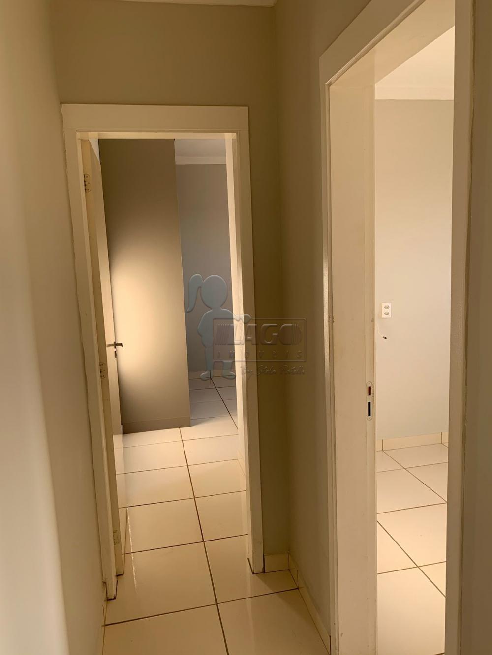 Comprar Apartamentos / Padrão em Ribeirão Preto R$ 180.000,00 - Foto 4