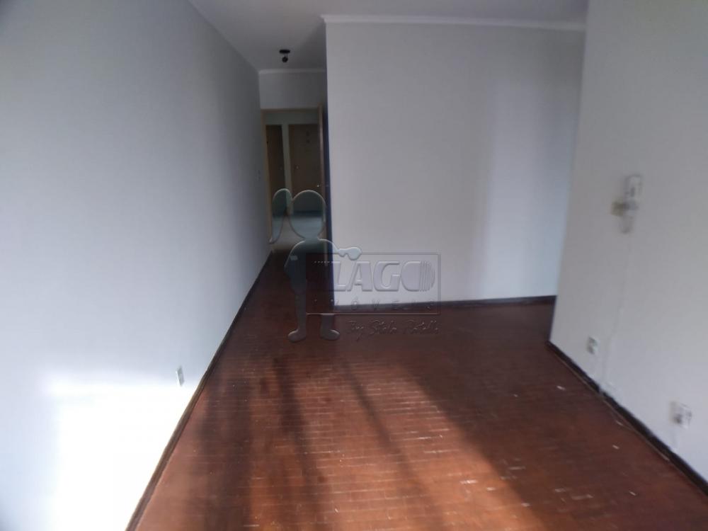 Alugar Apartamentos / Padrão em Ribeirão Preto R$ 900,00 - Foto 1