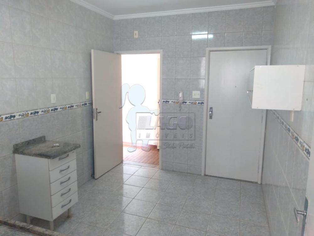 Alugar Apartamentos / Padrão em Ribeirão Preto R$ 900,00 - Foto 3