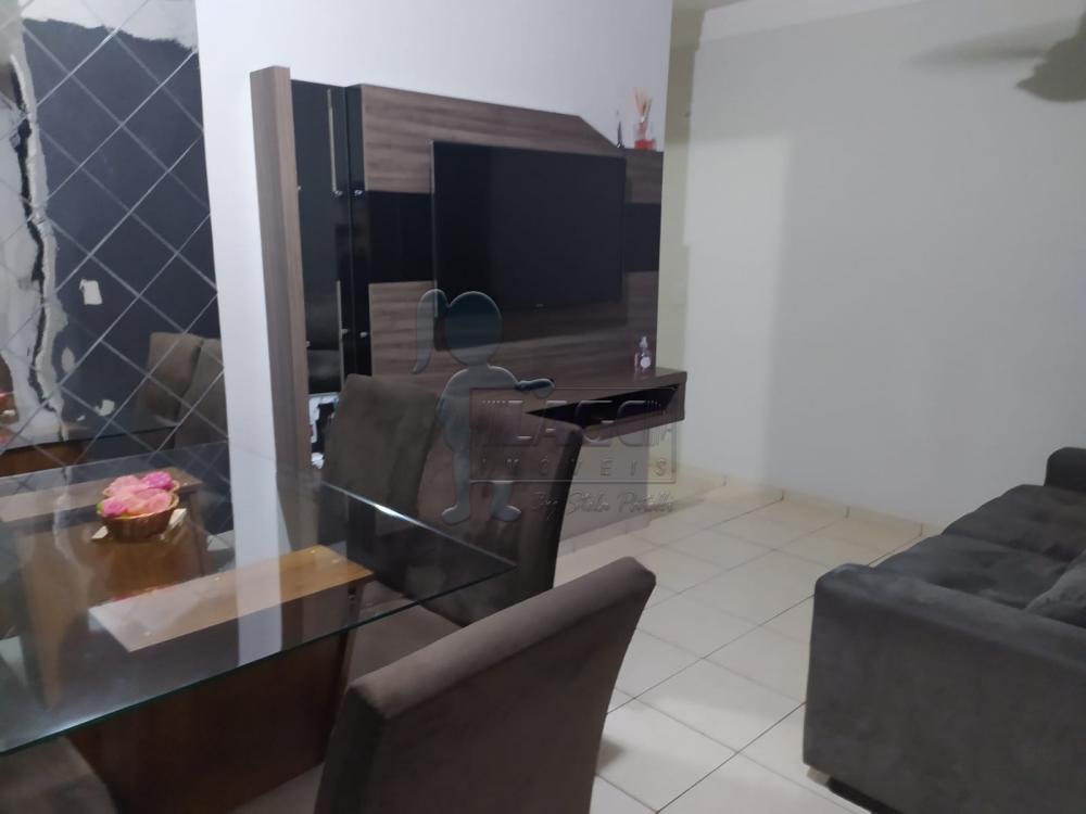 Comprar Apartamentos / Padrão em Ribeirão Preto R$ 181.000,00 - Foto 1