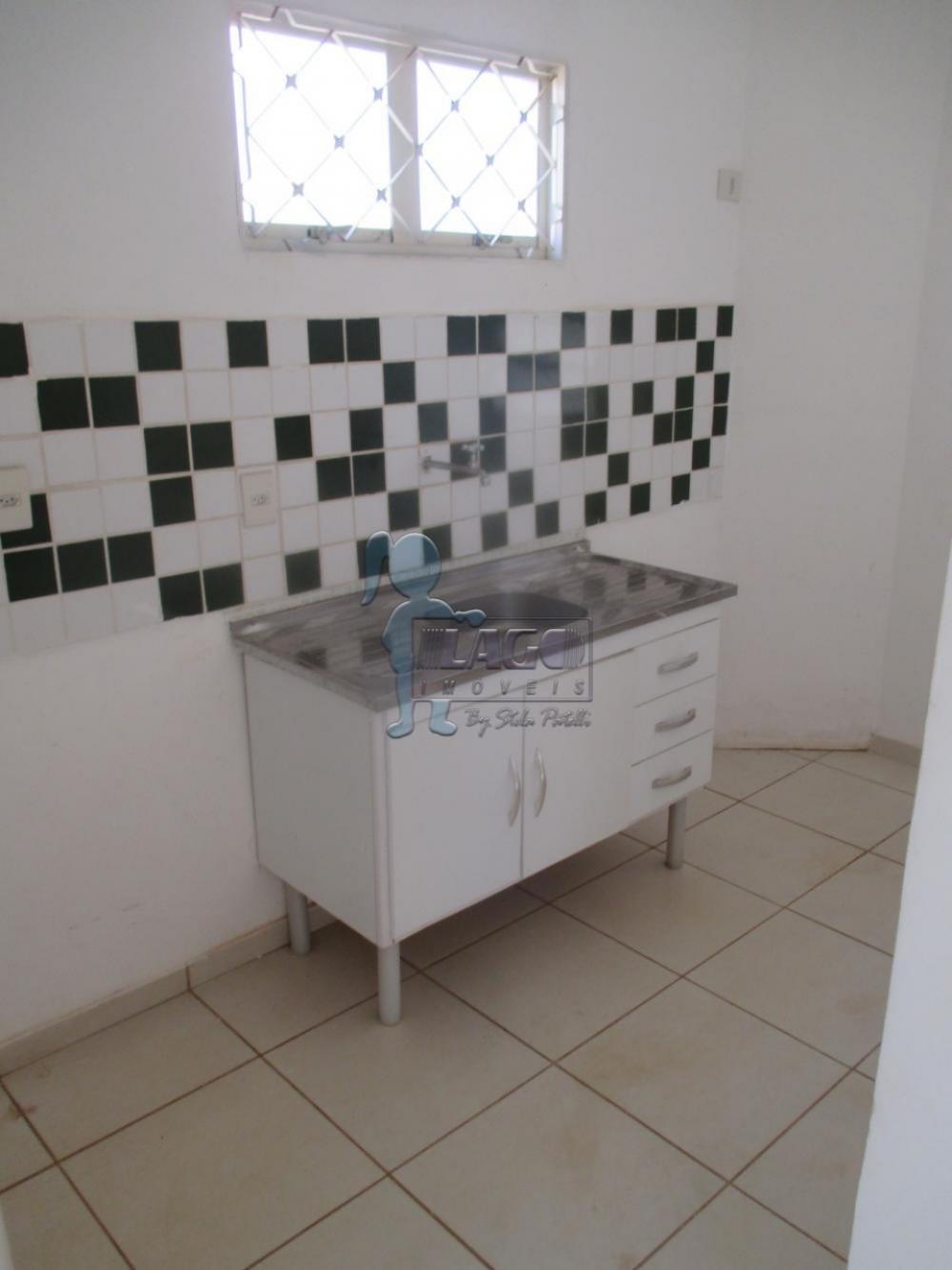 Comprar Casas / Padrão em Ribeirão Preto R$ 250.000,00 - Foto 4