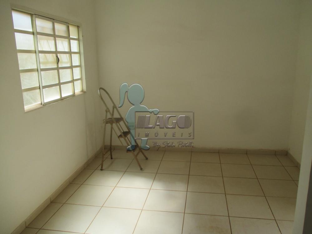 Comprar Casas / Padrão em Ribeirão Preto R$ 250.000,00 - Foto 2