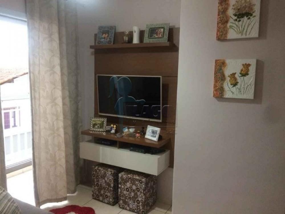 Alugar Apartamentos / Padrão em Ribeirão Preto R$ 1.150,00 - Foto 2