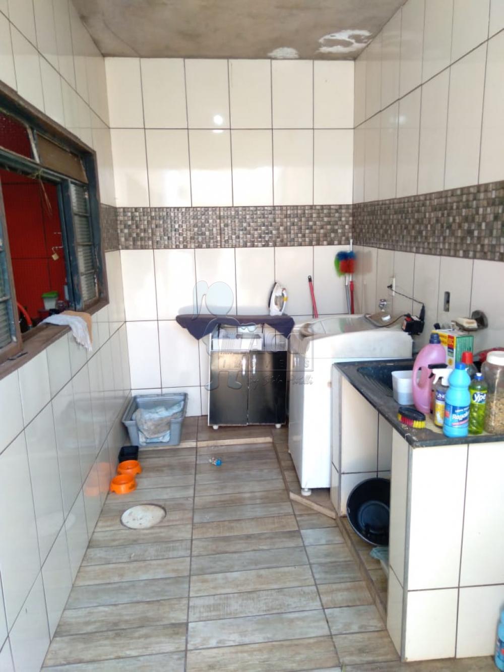 Alugar Casas / Padrão em Ribeirão Preto R$ 950,00 - Foto 11