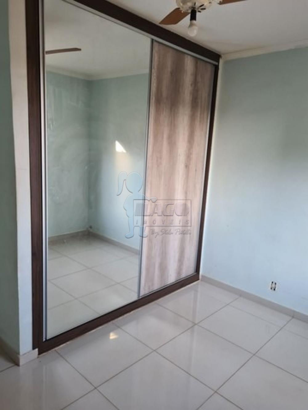 Alugar Apartamentos / Padrão em Ribeirão Preto R$ 1.400,00 - Foto 3