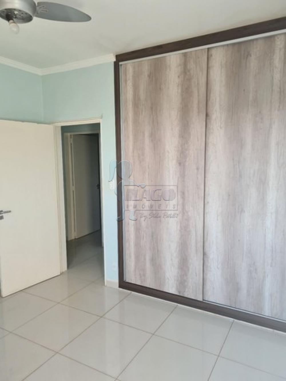 Alugar Apartamentos / Padrão em Ribeirão Preto R$ 1.400,00 - Foto 5