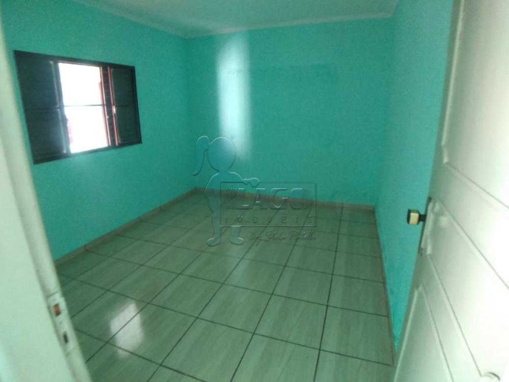 Alugar Casas / Padrão em Ribeirão Preto R$ 850,00 - Foto 7