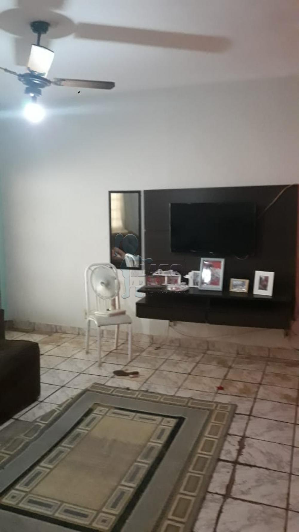 Comprar Casas / Padrão em Ribeirão Preto R$ 220.000,00 - Foto 2