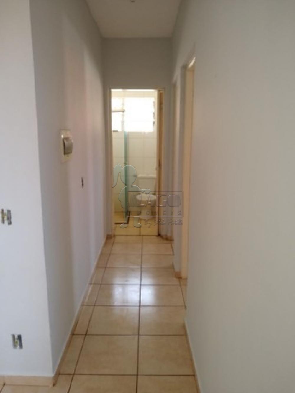 Alugar Apartamentos / Padrão em Ribeirão Preto R$ 850,00 - Foto 3