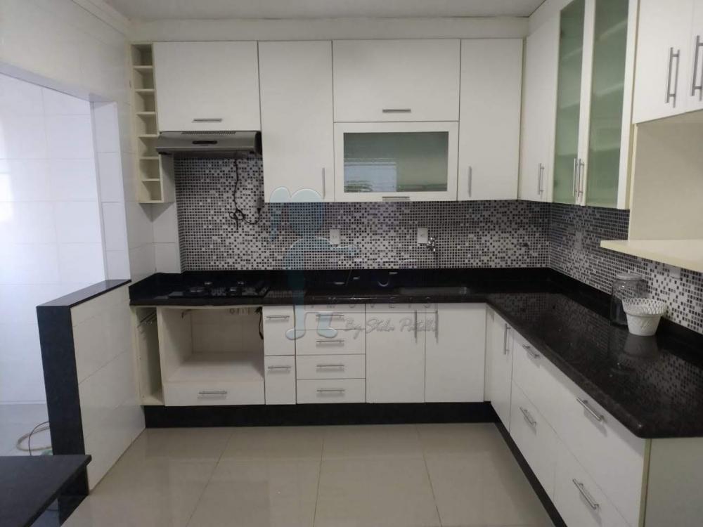 Alugar Apartamentos / Padrão em Ribeirão Preto R$ 1.200,00 - Foto 3