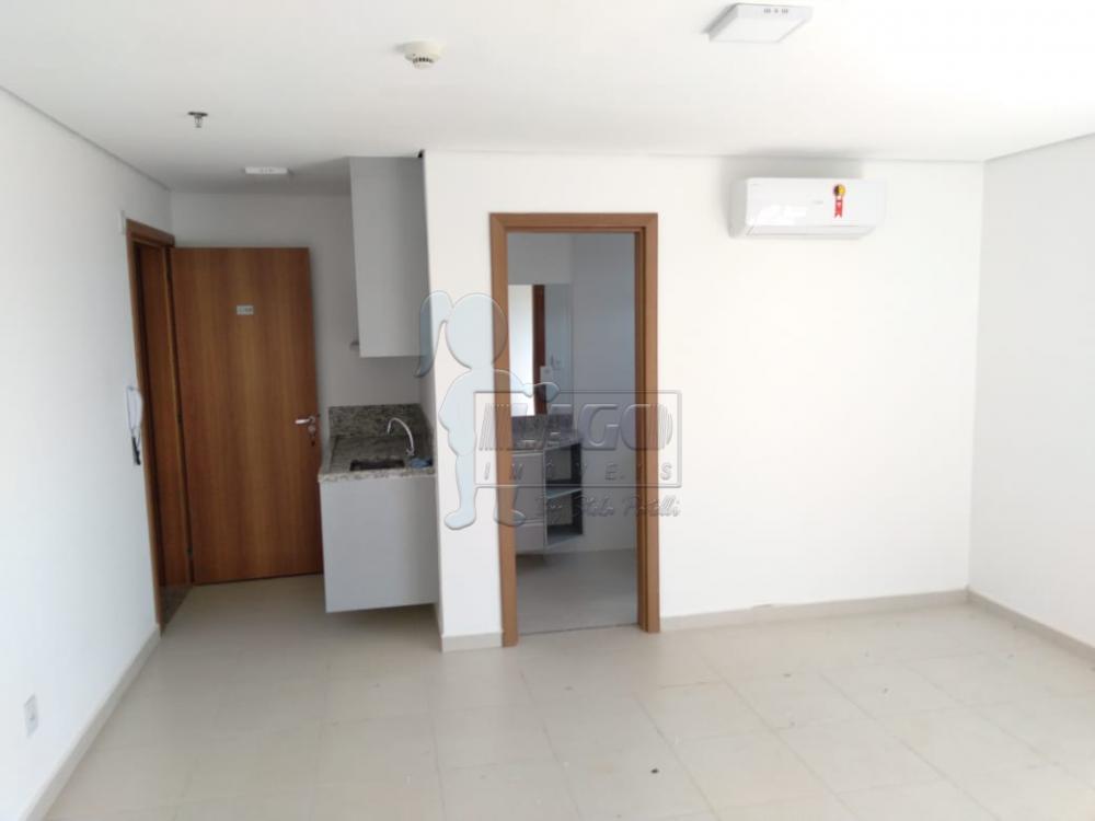 Alugar Apartamentos / Padrão em Ribeirão Preto R$ 1.200,00 - Foto 5