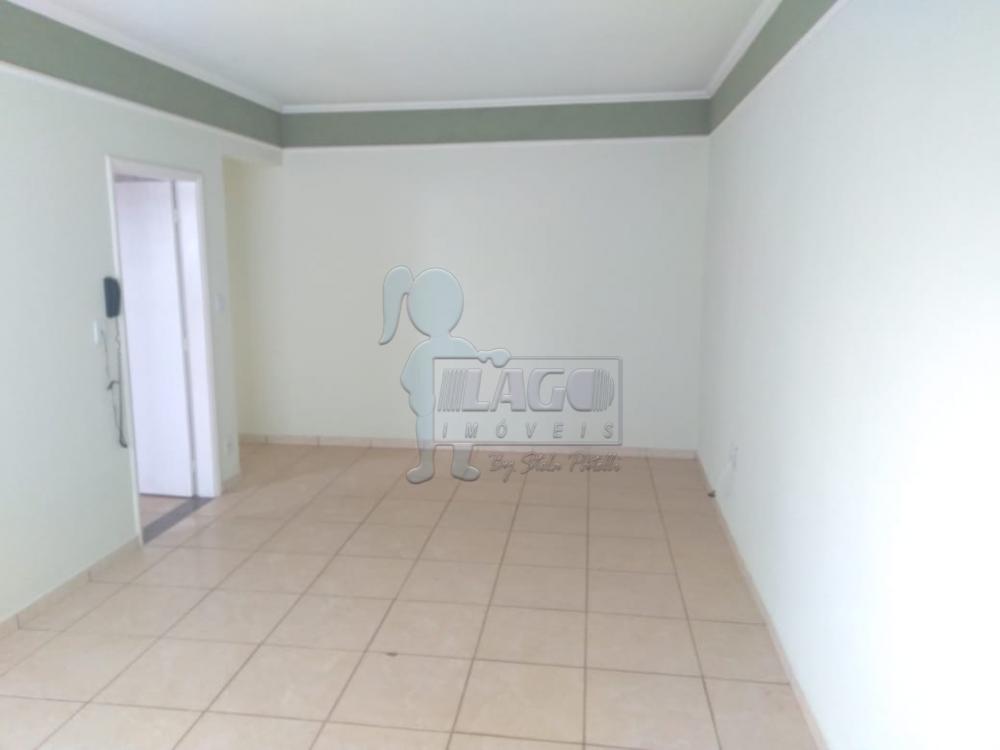 Alugar Apartamentos / Padrão em Ribeirão Preto R$ 900,00 - Foto 1