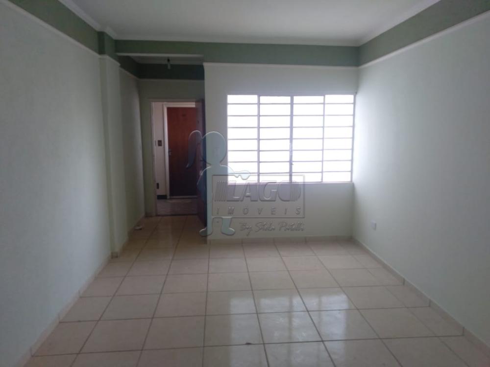 Alugar Apartamentos / Padrão em Ribeirão Preto R$ 900,00 - Foto 2