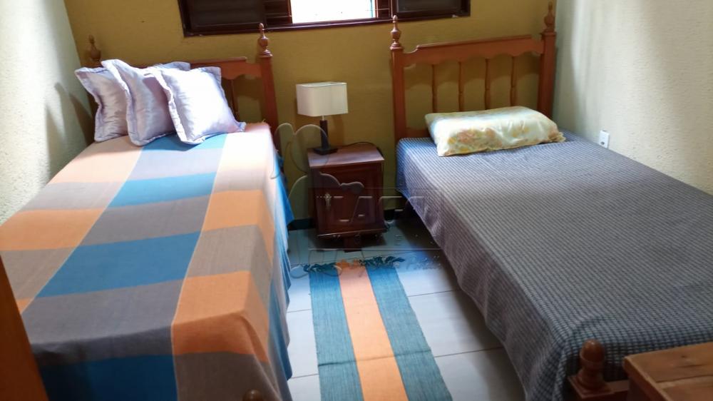 Alugar Casas / Padrão em Ribeirão Preto R$ 1.700,00 - Foto 3