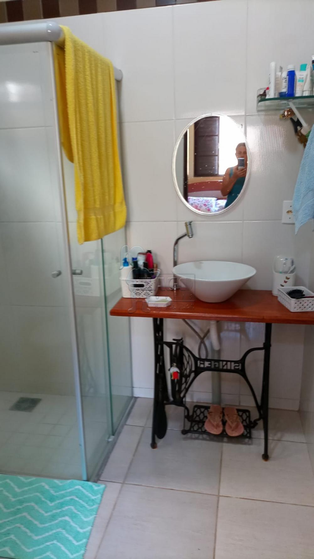 Alugar Casas / Padrão em Ribeirão Preto R$ 1.700,00 - Foto 7