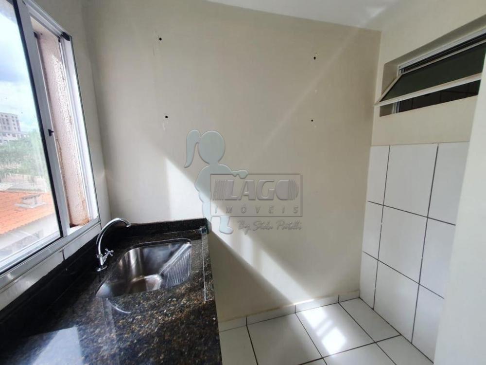 Comprar Apartamentos / Padrão em Ribeirão Preto R$ 162.000,00 - Foto 4