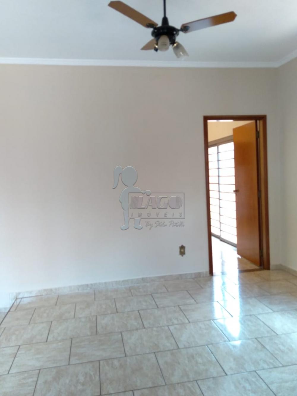 Alugar Casas / Padrão em Ribeirão Preto R$ 1.200,00 - Foto 2