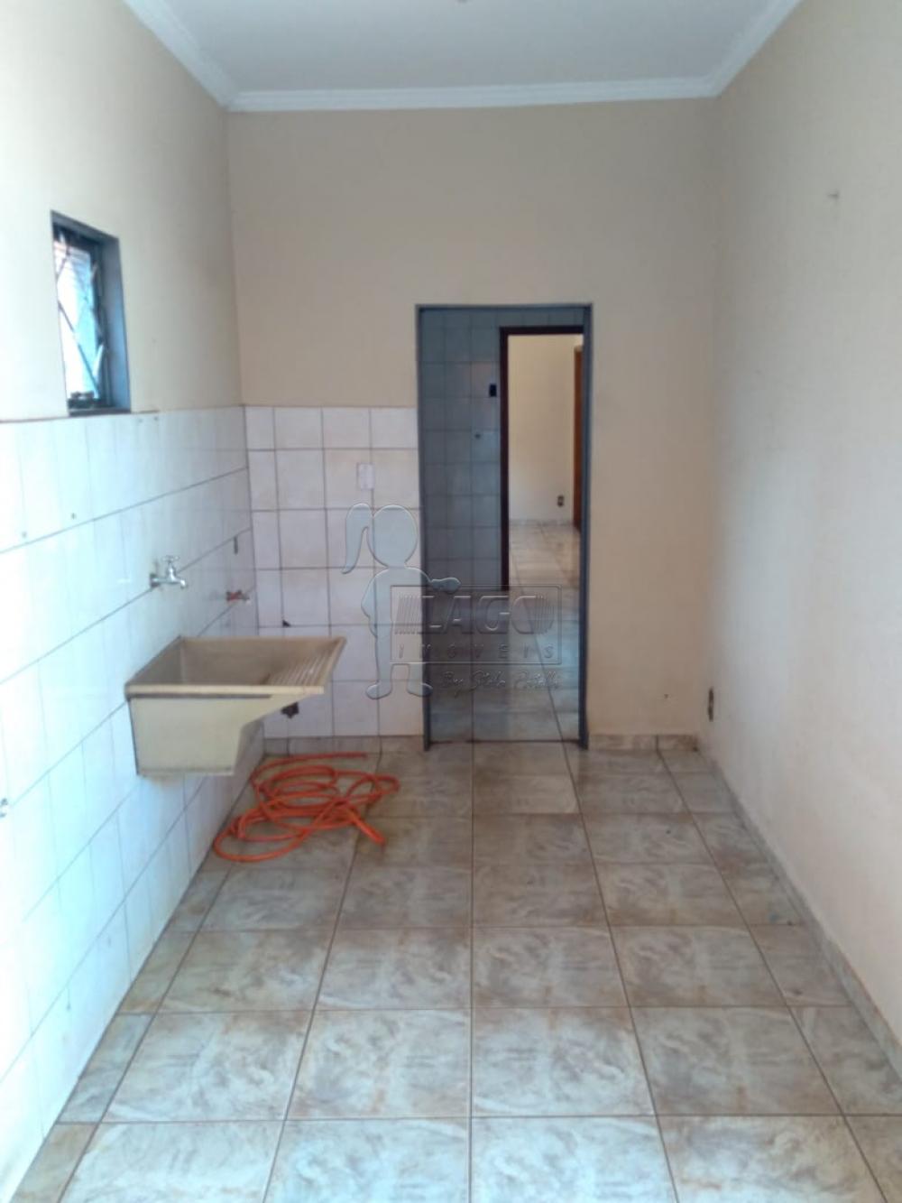 Alugar Casas / Padrão em Ribeirão Preto R$ 1.200,00 - Foto 10