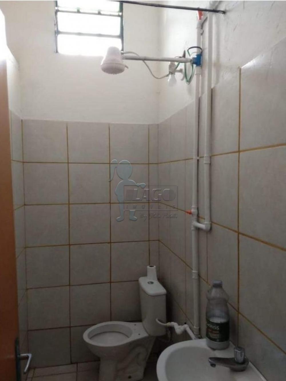 Alugar Casas / Padrão em Ribeirão Preto R$ 650,00 - Foto 6