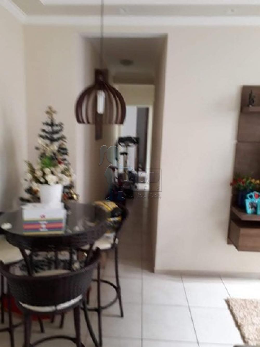 Comprar Apartamentos / Padrão em Ribeirão Preto R$ 180.000,00 - Foto 2