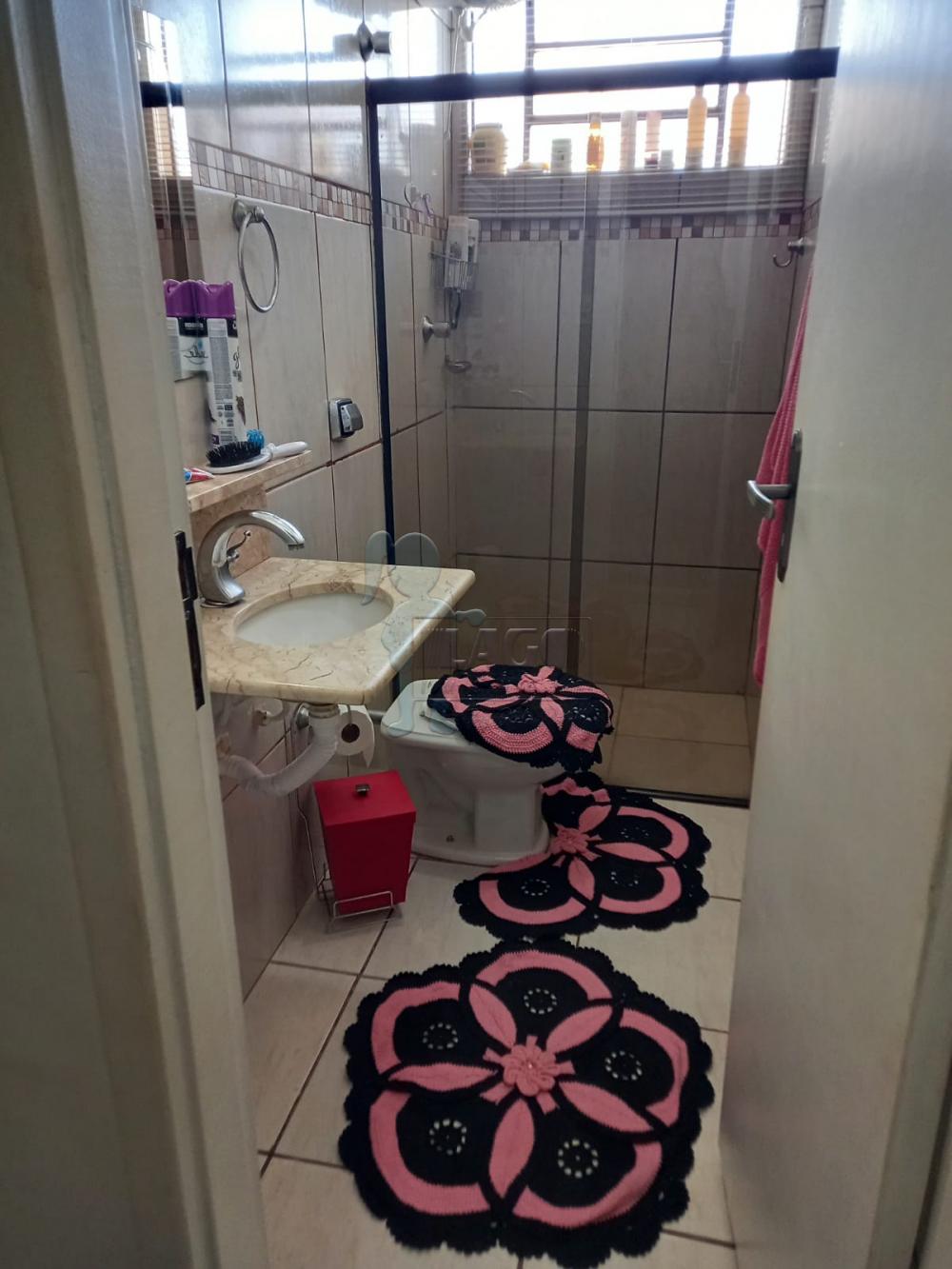 Comprar Casas / Padrão em Ribeirão Preto R$ 250.000,00 - Foto 12