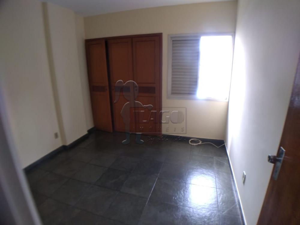 Alugar Apartamentos / Padrão em Ribeirão Preto R$ 1.300,00 - Foto 13