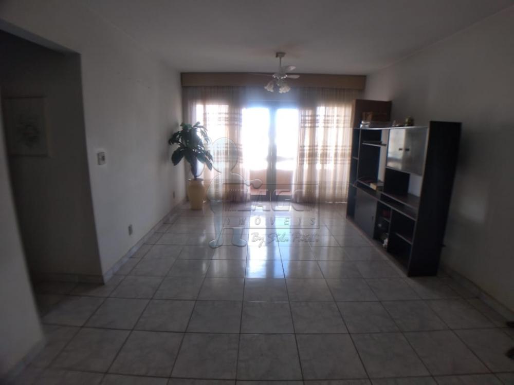 Alugar Apartamentos / Padrão em Ribeirão Preto R$ 1.400,00 - Foto 1