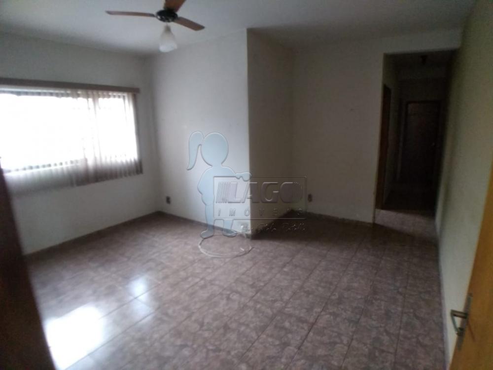 Alugar Apartamentos / Padrão em Ribeirão Preto R$ 700,00 - Foto 1