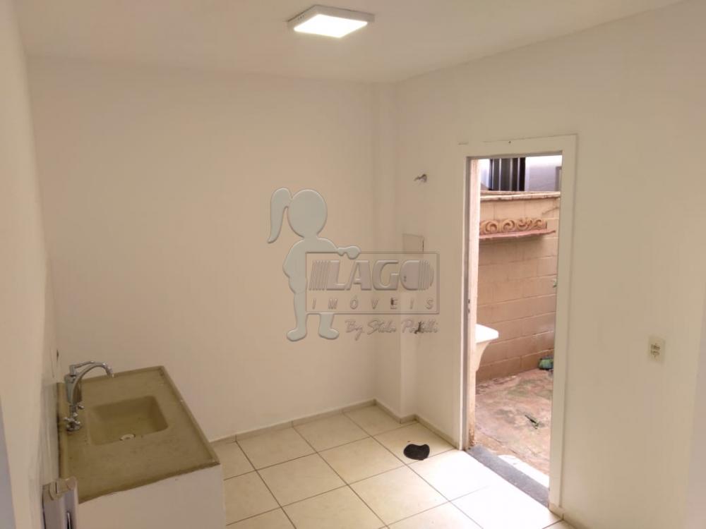 Alugar Apartamentos / Padrão em Ribeirão Preto R$ 725,00 - Foto 3