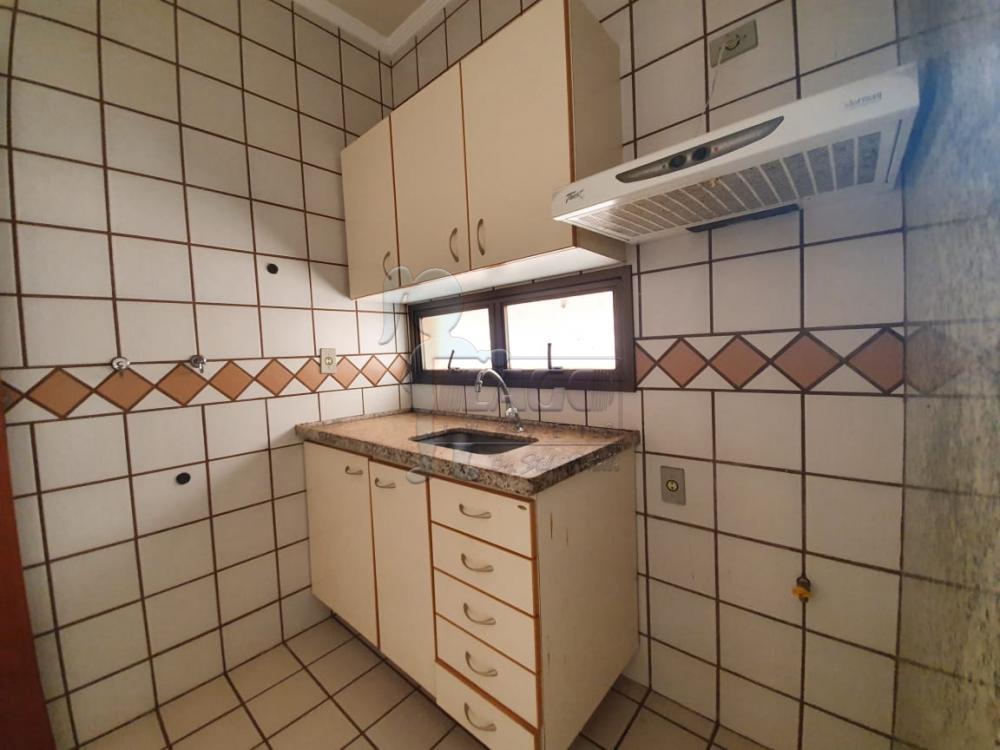 Alugar Apartamentos / Padrão em Ribeirão Preto R$ 850,00 - Foto 4