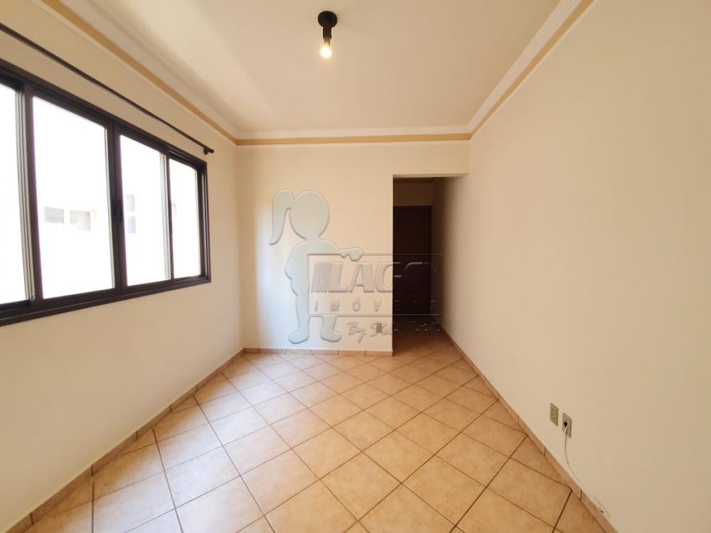 Alugar Apartamentos / Padrão em Ribeirão Preto R$ 850,00 - Foto 1