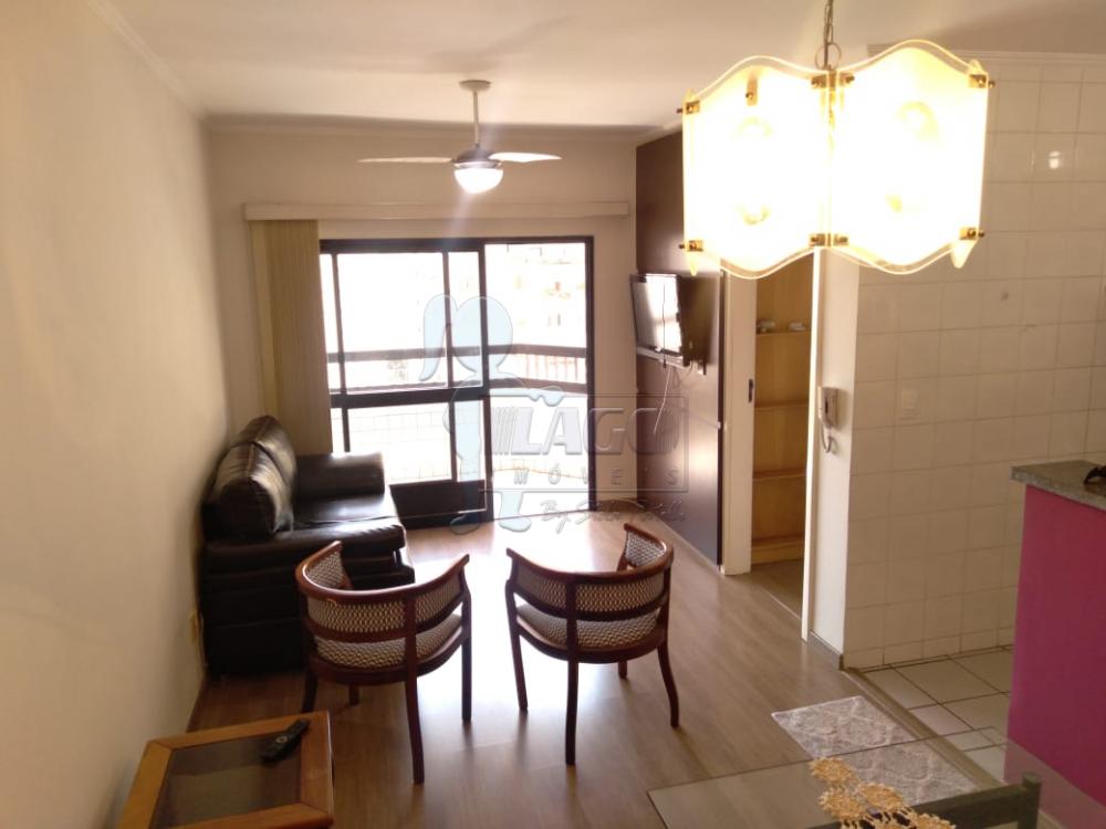 Alugar Apartamentos / Padrão em Ribeirão Preto R$ 1.100,00 - Foto 1