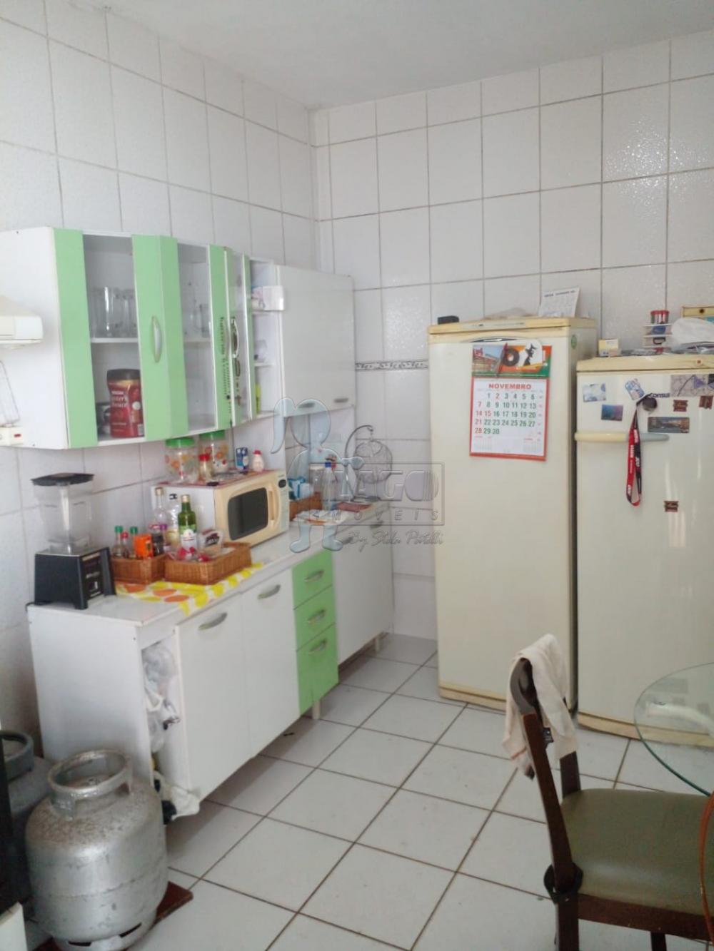 Comprar Casas / Padrão em Ribeirão Preto R$ 220.000,00 - Foto 3