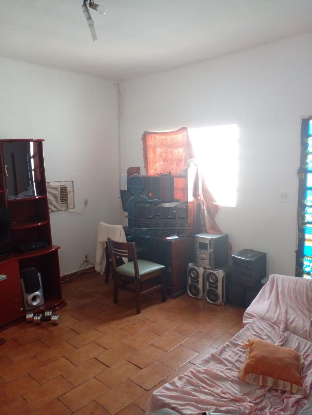 Comprar Casas / Padrão em Ribeirão Preto R$ 220.000,00 - Foto 1