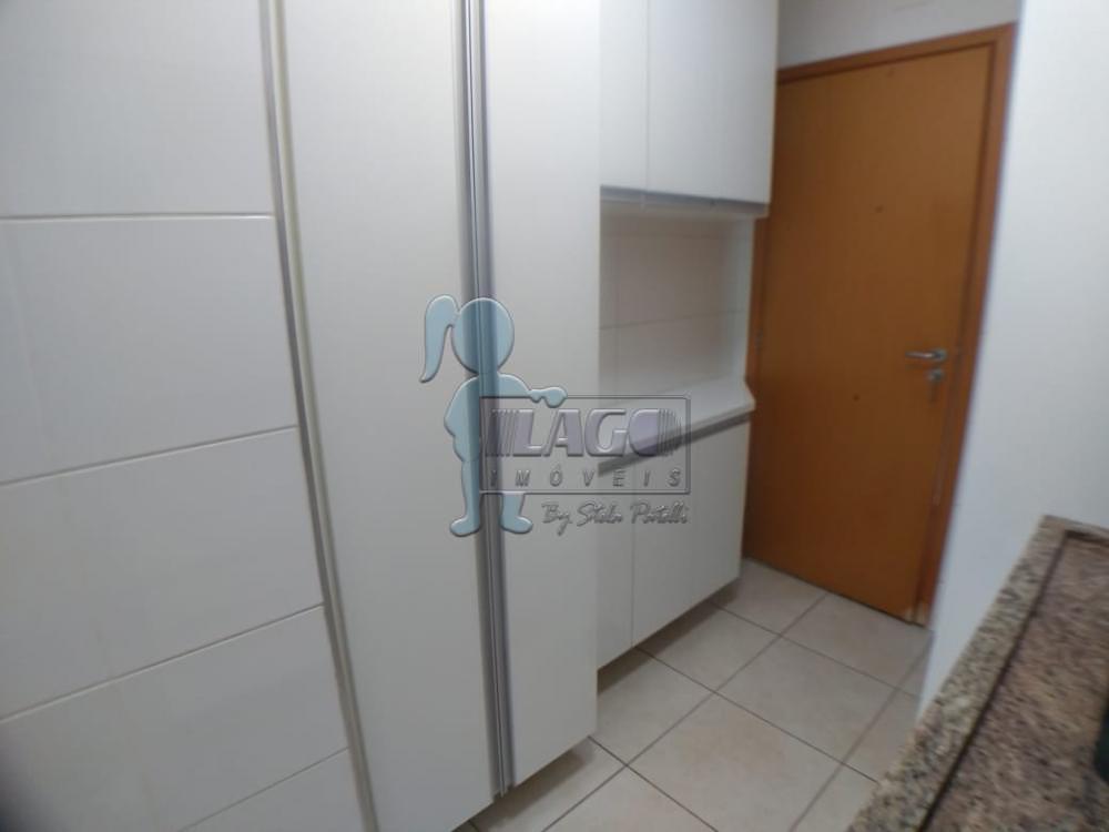 Alugar Apartamentos / Padrão em Ribeirão Preto R$ 1.900,00 - Foto 15