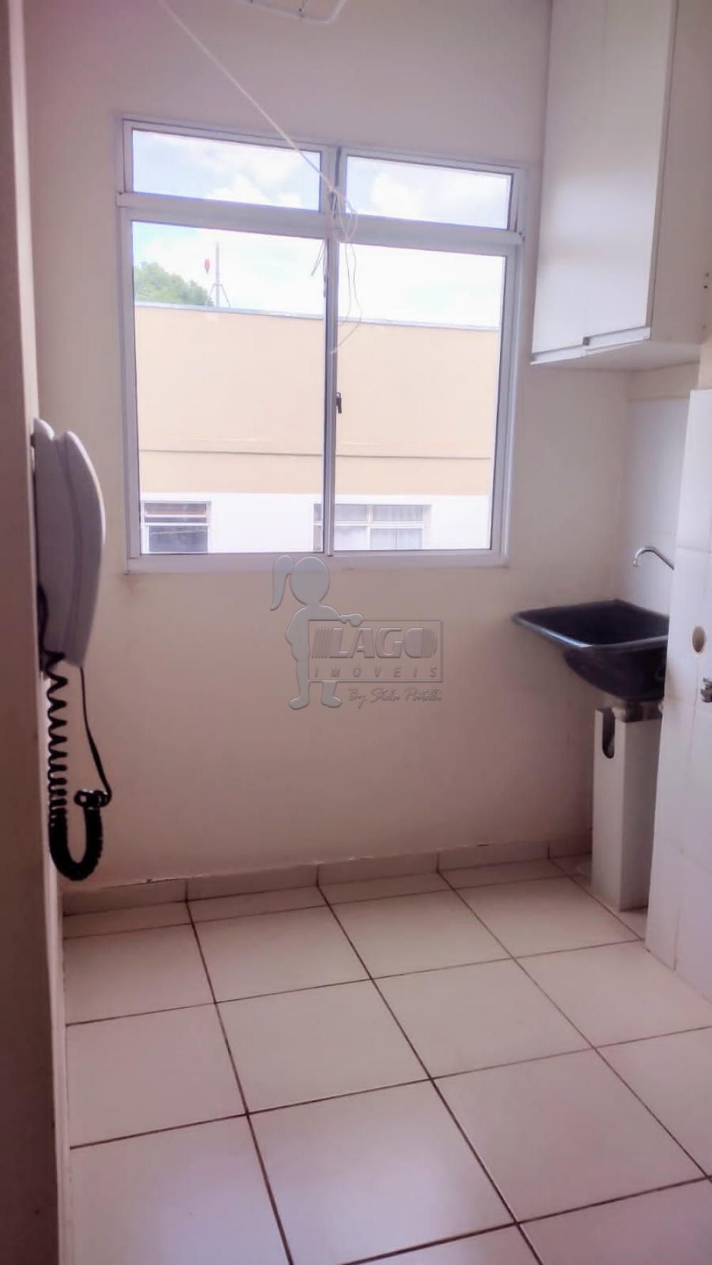 Alugar Apartamentos / Padrão em Ribeirão Preto R$ 800,00 - Foto 4