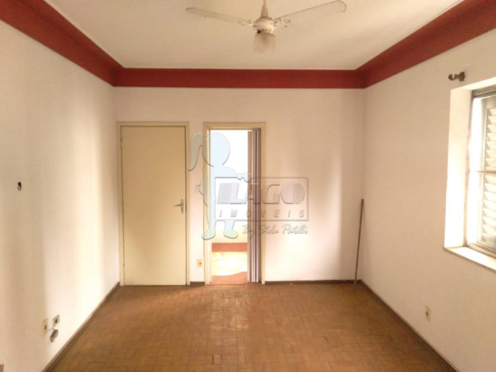 Alugar Apartamentos / Padrão em Ribeirão Preto R$ 800,00 - Foto 3