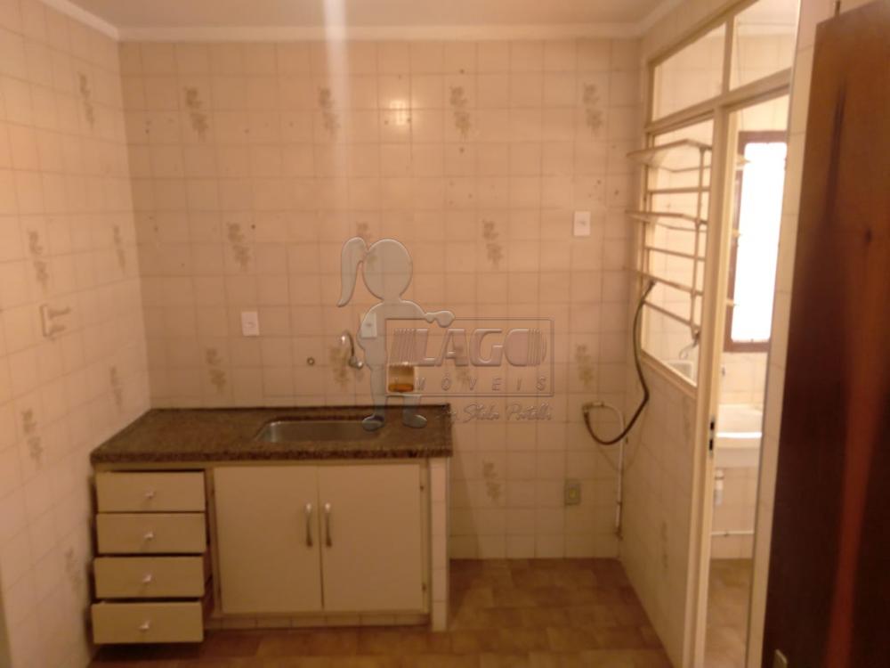 Alugar Apartamentos / Padrão em Ribeirão Preto R$ 1.200,00 - Foto 3