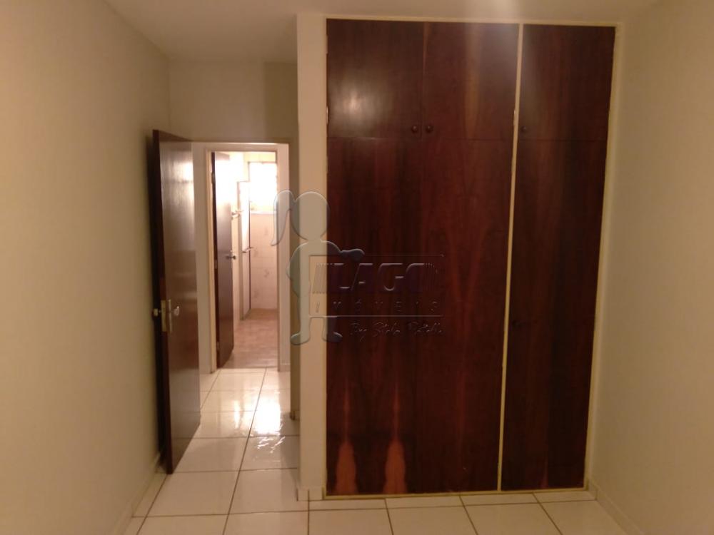 Alugar Apartamentos / Padrão em Ribeirão Preto R$ 1.200,00 - Foto 13