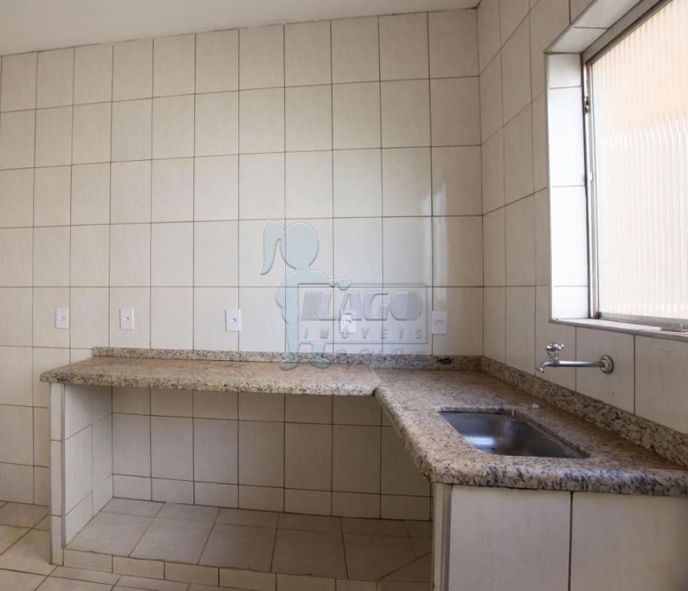 Comprar Apartamentos / Padrão em Ribeirão Preto R$ 130.000,00 - Foto 2