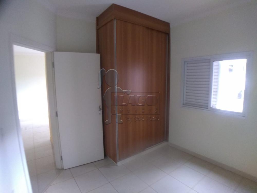 Alugar Apartamentos / Padrão em Ribeirão Preto R$ 1.800,00 - Foto 11