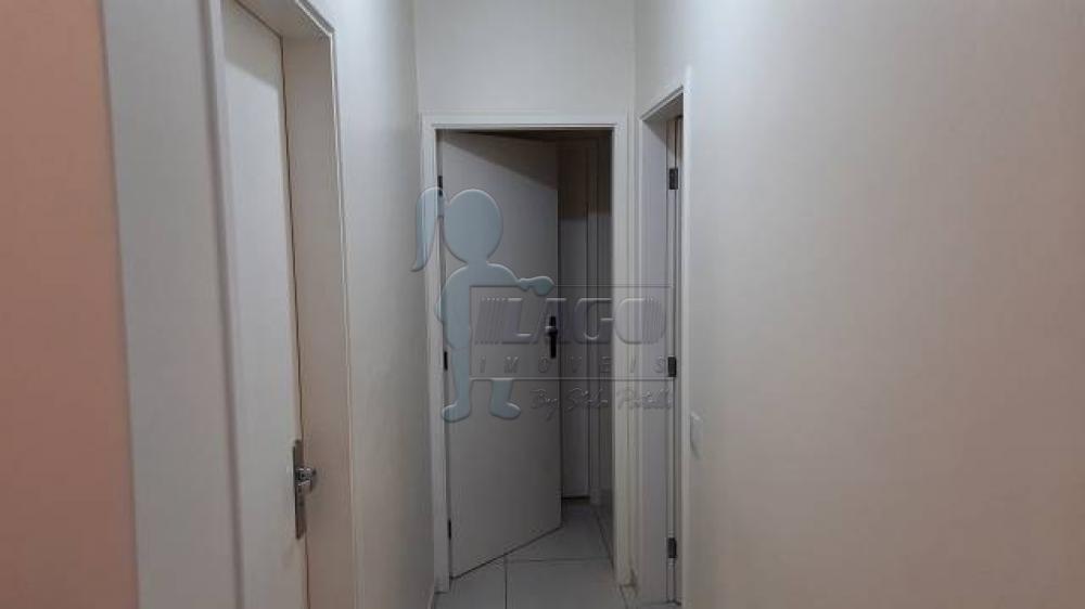 Comprar Apartamentos / Padrão em Ribeirão Preto R$ 270.000,00 - Foto 4