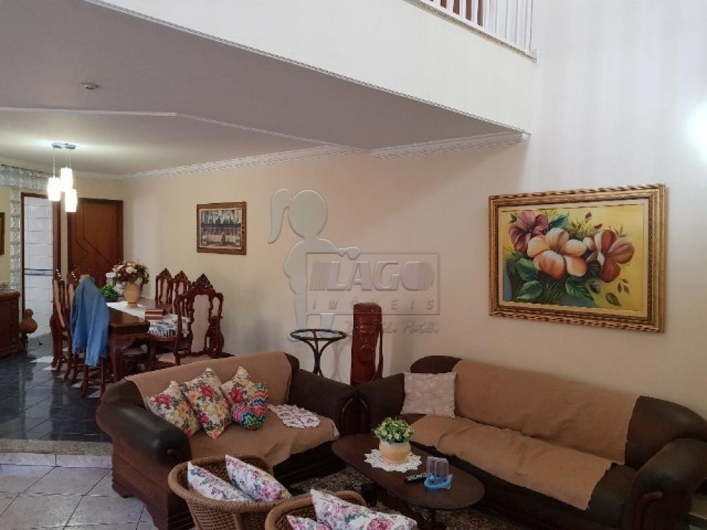 Comprar Casas / Padrão em Ribeirão Preto R$ 900.000,00 - Foto 3