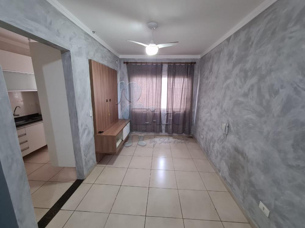 Alugar Apartamentos / Padrão em Ribeirão Preto R$ 2.200,00 - Foto 1