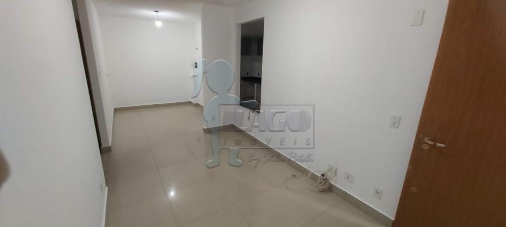 Comprar Apartamentos / Padrão em Ribeirão Preto R$ 220.000,00 - Foto 1